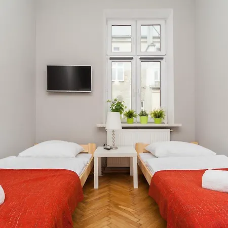 Erasmus Student - Jewish District Apartment *