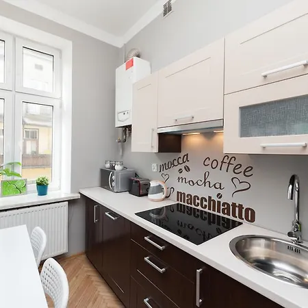 Erasmus Student - Jewish District Apartment