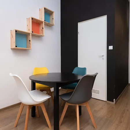 Erasmus Student - Jewish District Apartment