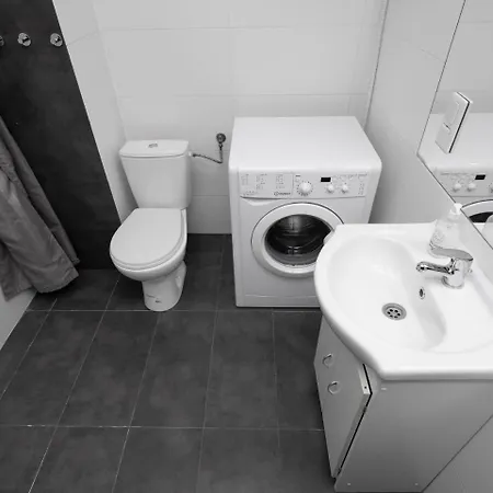 Erasmus Student - Jewish District Apartment