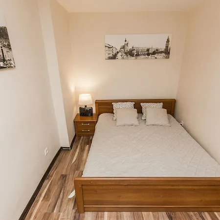 Erasmus Student - Jewish District Apartment